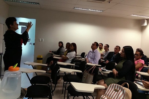 Alunos dos cursos de Administração e Ciências Contábeis visitam o Tribunal de Contas do Estado do Pará